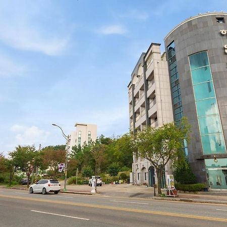 Sokcho White Lighthouse Pension Ngoại thất bức ảnh