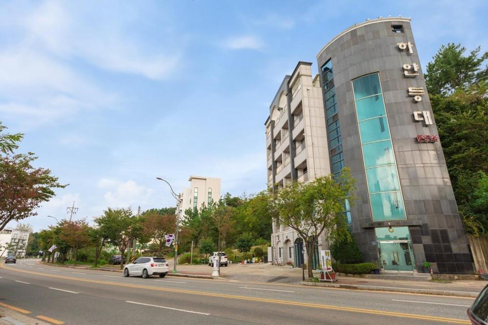 Sokcho White Lighthouse Pension Ngoại thất bức ảnh